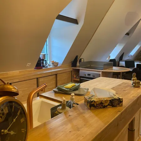 Moulin De Brezal Et étang à 20 Minute De La Plounéventer